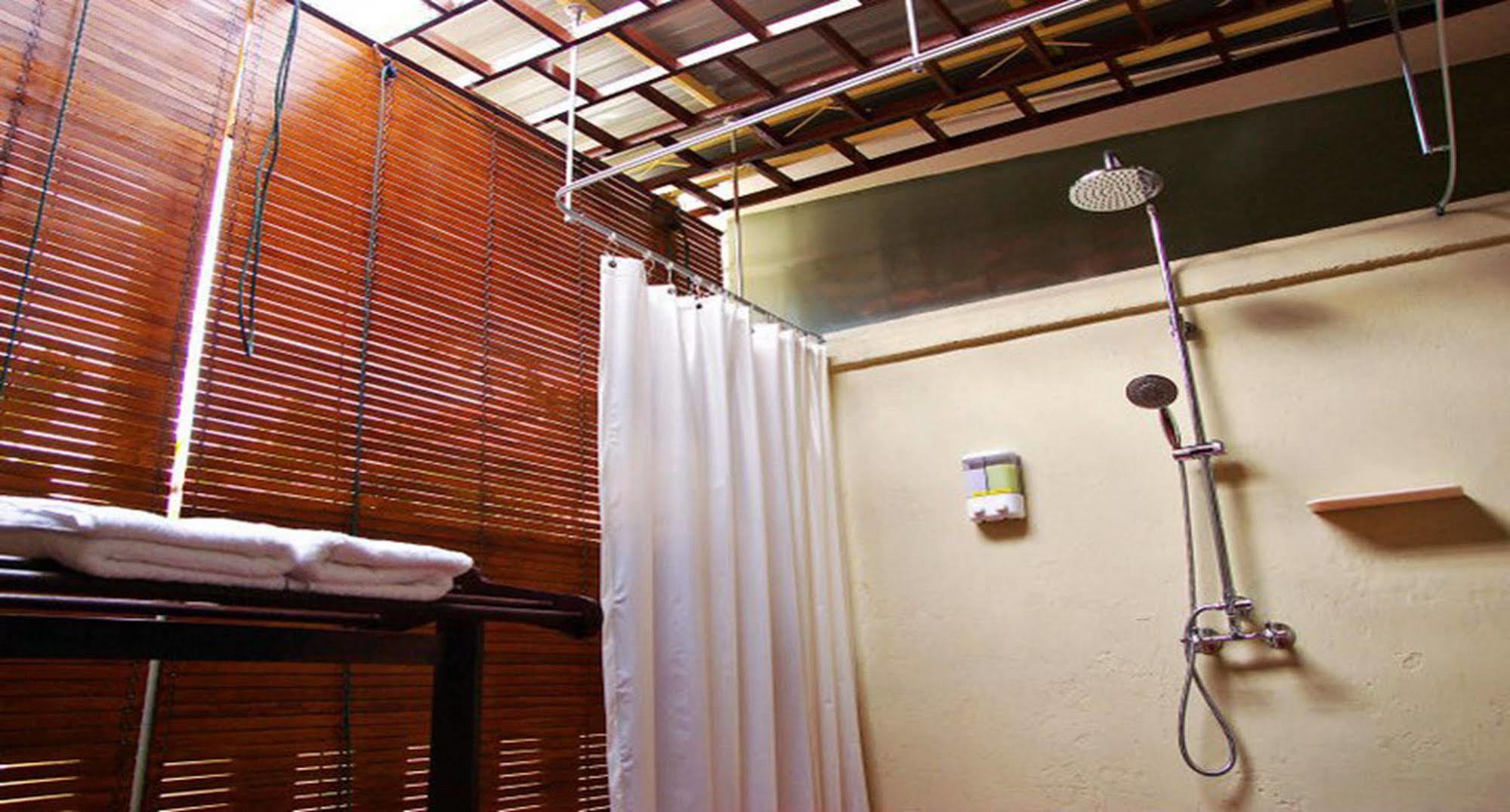 Dwell By Palanquinn George Town Exterior foto